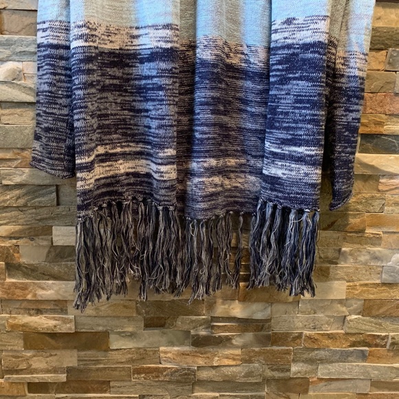 Tea n Rose Sweater (Long) - Picture 4 of 5